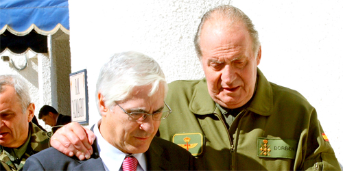 Barreda acompañó a Su Majestad el Rey durante su visita al Batallón de Helicópteros de Ataque I en Almagro 