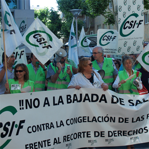 El TSJCLM admite el recurso de CS·F contra la rebaja salarial de los empleados de la Junta de Comunidades