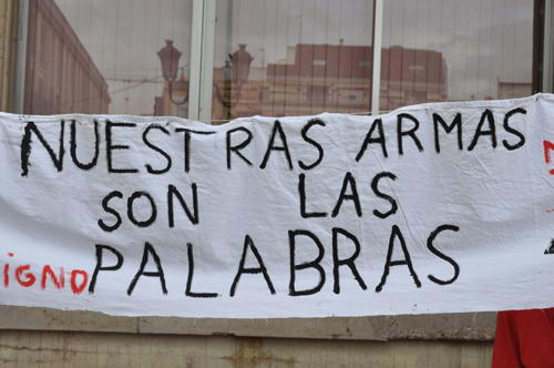 Plaza Mayor: amanece que no es poco ante la amenaza de mítines y relámpagos 