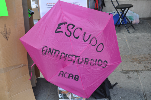 Plaza Mayor: amanece que no es poco ante la amenaza de mítines y relámpagos 