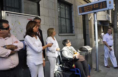 Inauguración del sistema de paradas informativas