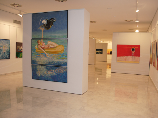 La Confianza acoge la plasticidad y colorido de las pinturas de Miguel Ángel Bernal