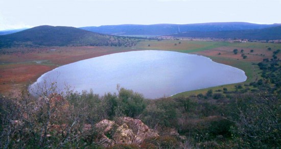 Una de las lagunas de origen volcánico de la provincia de Ciudad Real