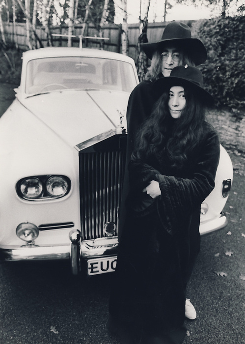 14_Rolls & Yoko