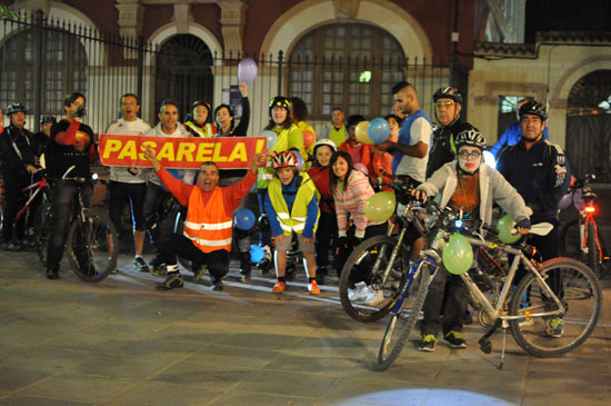 marcha-urbana-pasarela-03