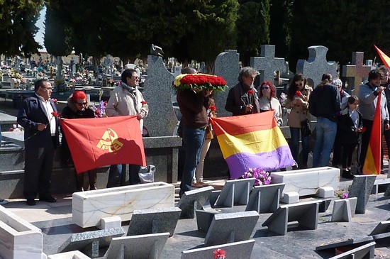 acto-cementerio-republica-08