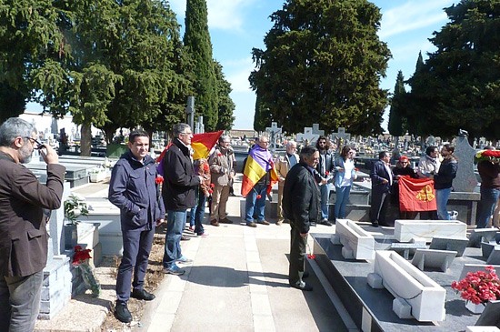 acto-cementerio-republica-11