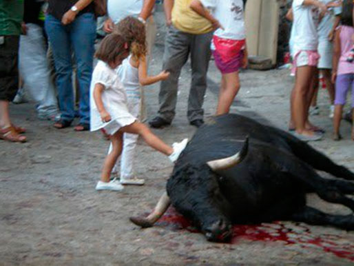 Fotografía de “Tras los muros” http://www.traslosmuros.com/ 