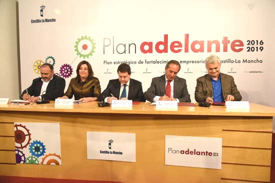 adelante