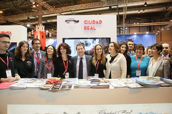 fitur16