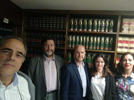 Abogados mediadores Manuel Zamora, Julio Robledo, Rodrigo López, Pilar López y Eva Galván.