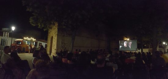 cine en las casas 2