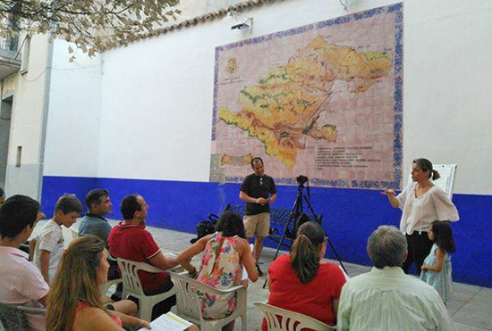 El-taller-se-inició-en-la-plaza-de-San-Benito