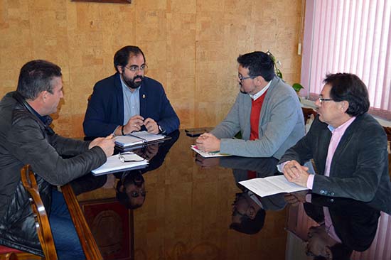 REUNION TARJETA PROFESIONAL APARCAMIENTO
