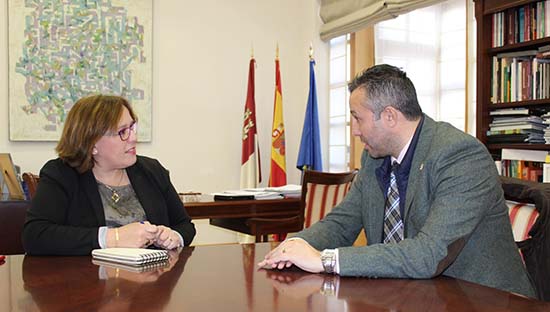 Carmen Olmedo con alcalde de Malagon