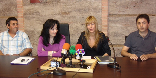 Quince jóvenes en desventaja social se forman a través de un curso de servicios sociales