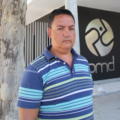 Joaquín Torres lleva muchos años luchando por los derechos de su mujer y otros discapacitados físicos.
