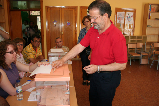 Nemesio de Lara, presidente de la Diputación