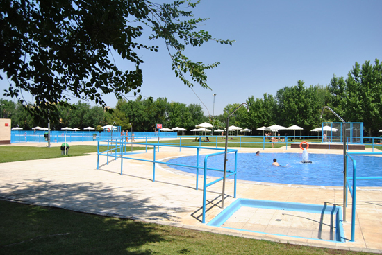 tomelloso_piscina
