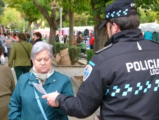 manzanares-campaña-mercadillo-policia-local