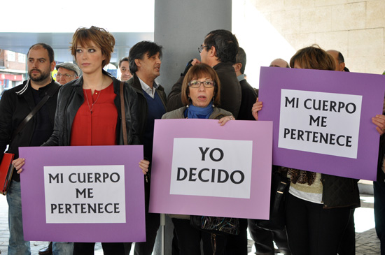 ccoo-ugt-dia-de-la-mujer-01