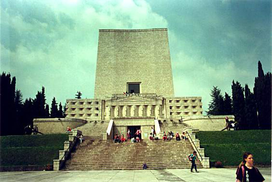 r_SACRARIOMENTELLO