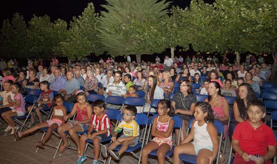 Público en la primera edición del Rural Film Fest celebrado en Fuencaliente