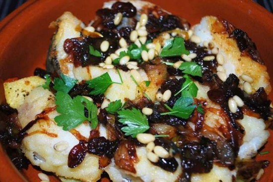 bacalao con cebolla caramelizada