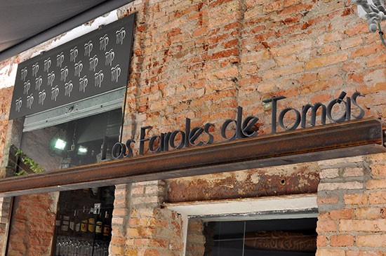 los-faroles-de-tomas-02