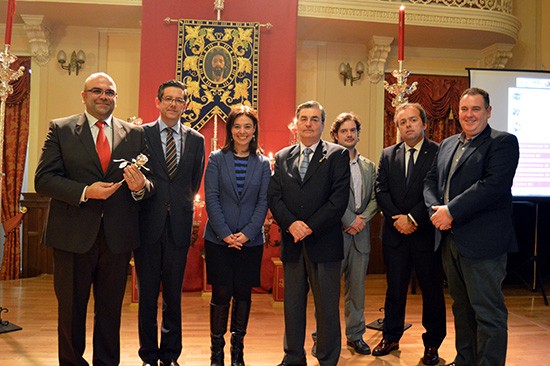 ROSA-DE-PASION-FOTO-FAMILIA
