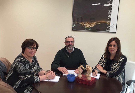 directora-gral-turismo-y-alcalde