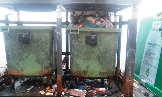 Contenedores-Soterrados-con-basura