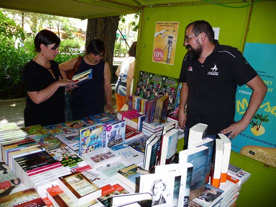 Abre sus puertas la Feria del Libro de Puertollano