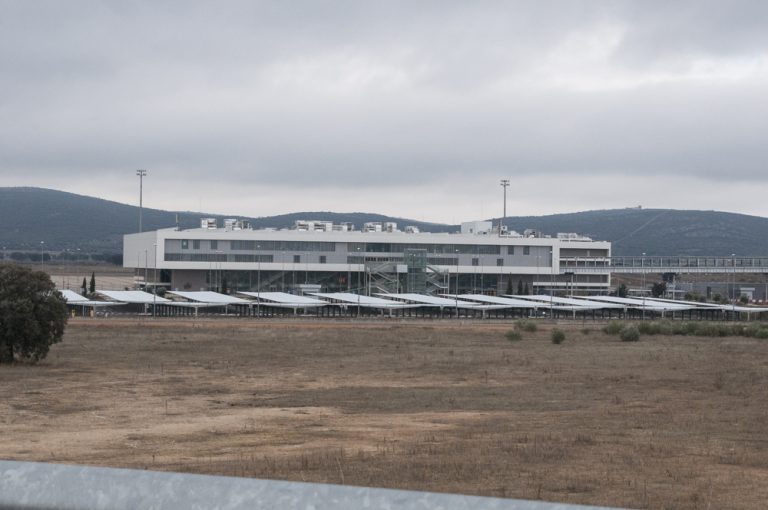 El Gobierno de Baleares pagará casi 87 millones de euros al aeropuerto de Ciudad Real