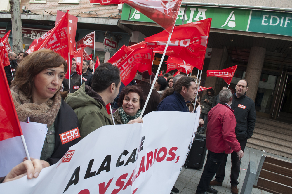 CCOO y UGT reclaman a la patronal subidas salariales acordes al IPC ...