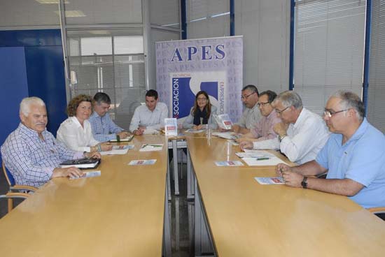apes