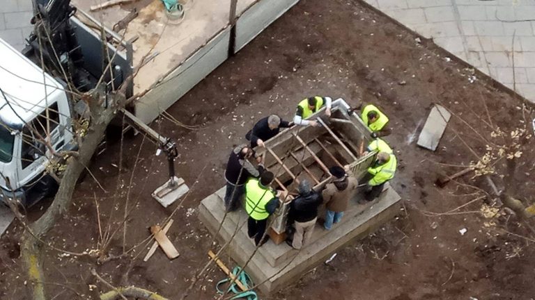 El estado del terreno, una vez que se levante el suelo, determinará las actuaciones en la Plaza Cervantes