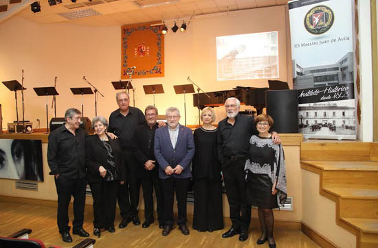 Toledo, 7-03-2017.- El consejero de Educación, Cultura y Deportes, Ángel Felpeto, ha asistido en el Conservatorio Profesional de Música Jacinto Guerrero de Toledo a una actuación del Grupo de Recitación del IES Juan de Ávila de Ciudad Real, dentro de las actividades de la programación de Consejería Abierta, en este caso organizada con motivo del centenario del nacimiento de Buero Vallejo. (Foto: Álvaro Ruiz // JCCM)