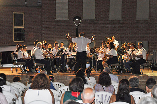 El-concierto-transcurrió-en-el-Jardín-Municipal