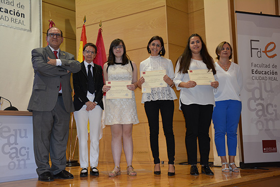 educacion-premios-fin-de-grado