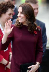 LA DUQUESA DE CAMBRIDGE YA LUCE LOOK PREMAMA