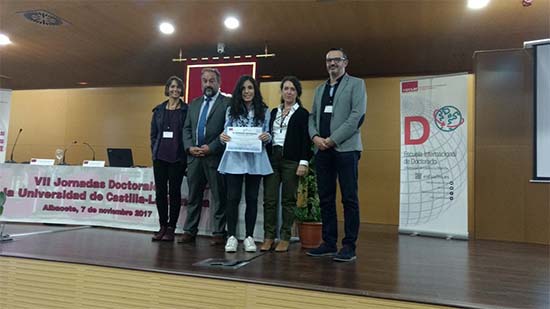 Sara Mateo, estudiante de doctorado del Departamento de Ingeniería Química, doblemente premiada en las VII Jornadas Doctorales de la UCLM