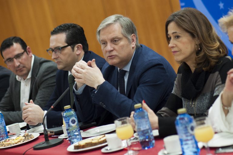 El PP pide la dimisión de los «responsables» de la contratación de ginecólogos en el Hospital de Puertollano