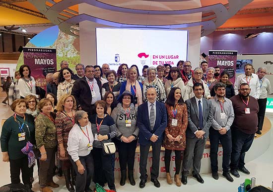 PIEDRABUENA_Presentación FITUR con piedrabueneros