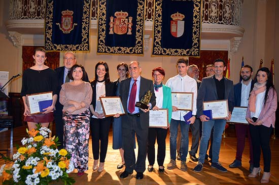 PREMIOS PATRONATO 2016