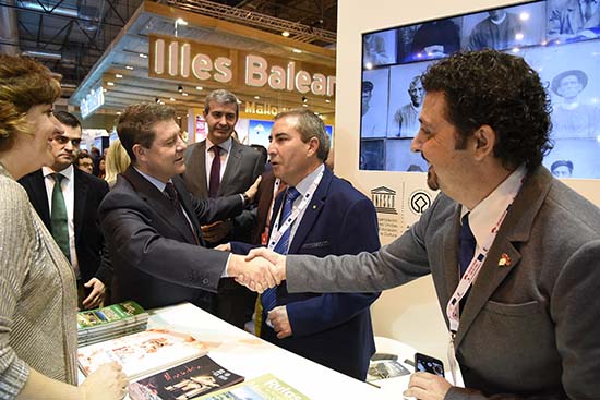 SIRO RAMIRO PROMOCIONANDO A ALMADEN EN FITUR