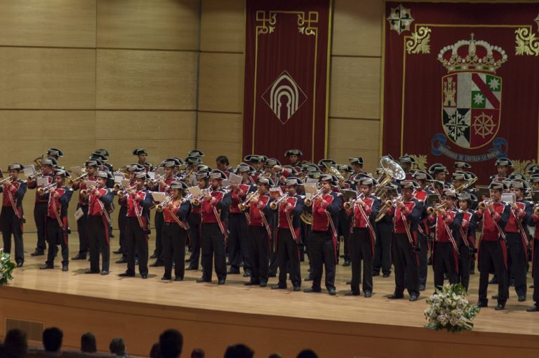 Cornetas y tambores por los niños con cáncer