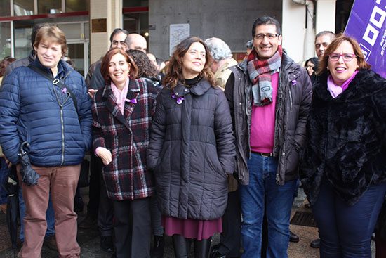 Carmen-Olmedo-en-concentracion-8-M