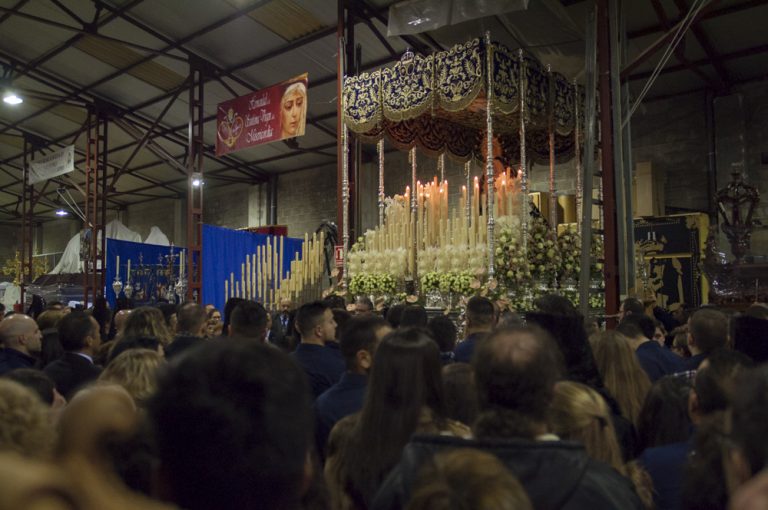 Lluvia de lágrimas el Viernes de Dolores