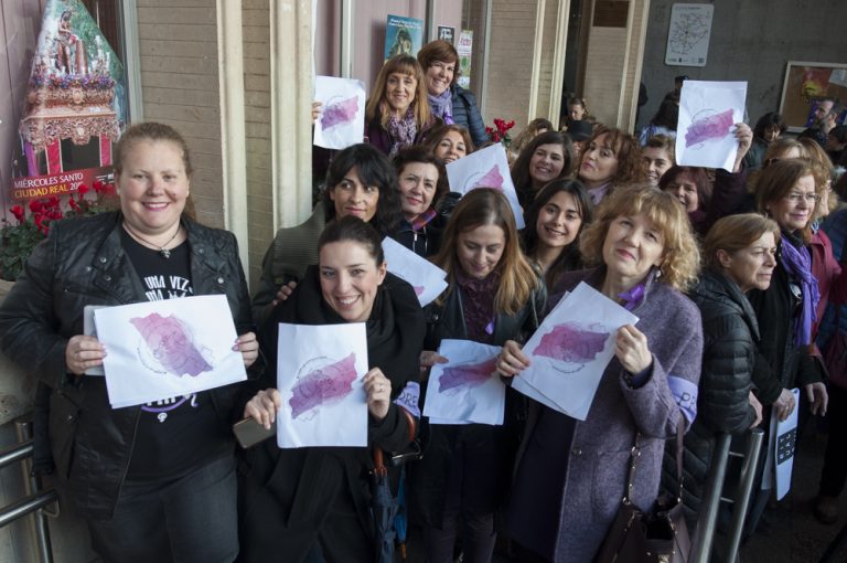 Periodistas contra el machismo en los medios de comunicación